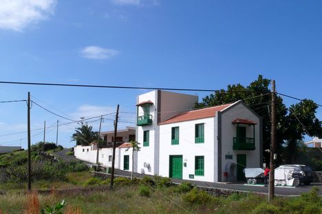 El Pozo de Los Padrones (Well of Los Padrones)