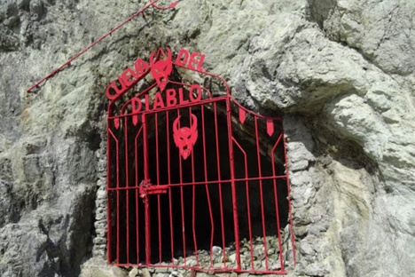 The gates of hell in Mazatlán