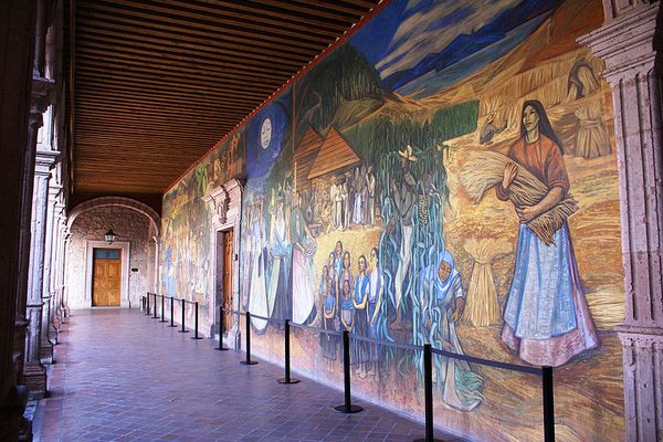 Mural seen from the palace courtyard.