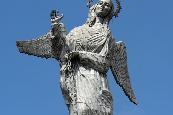 Virgen de El Panecillo.