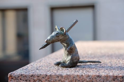 The mouse is only a few inches high.