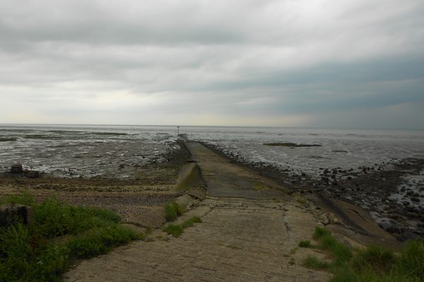The causeway from Wakering Stairs.