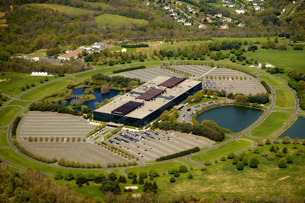 Aerial view of Bell Labs Holmdel