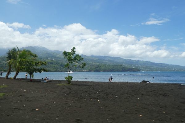 View from Pointe Vénus to the Baie de Matavai, Tahiti.
