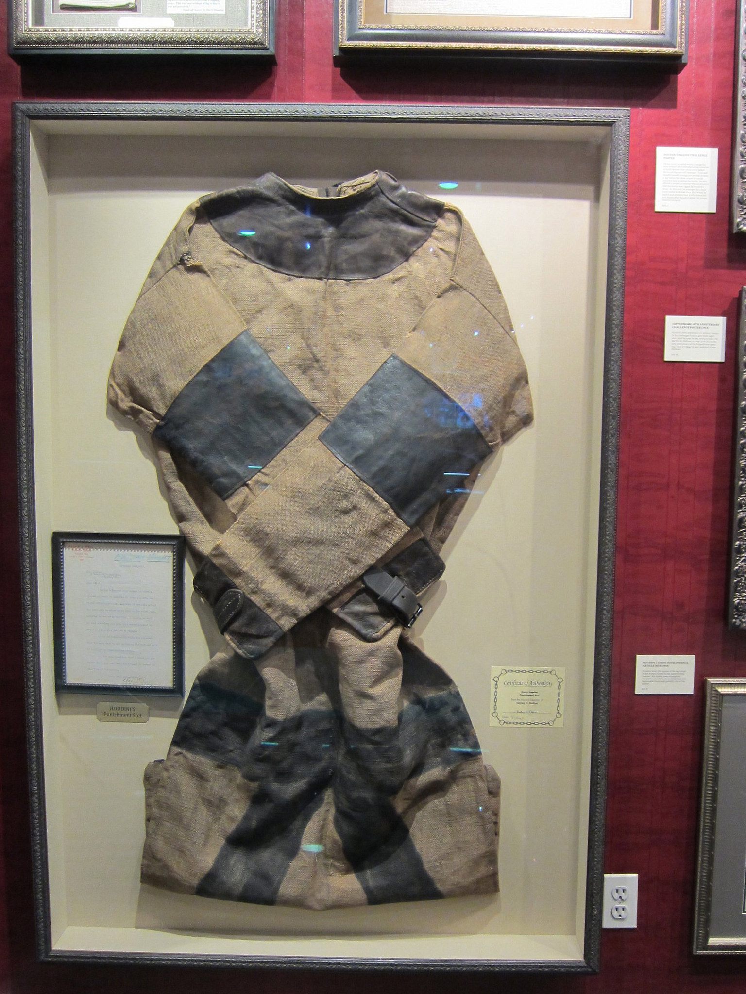 Houdini Museum in Fantasma Magic, NYC