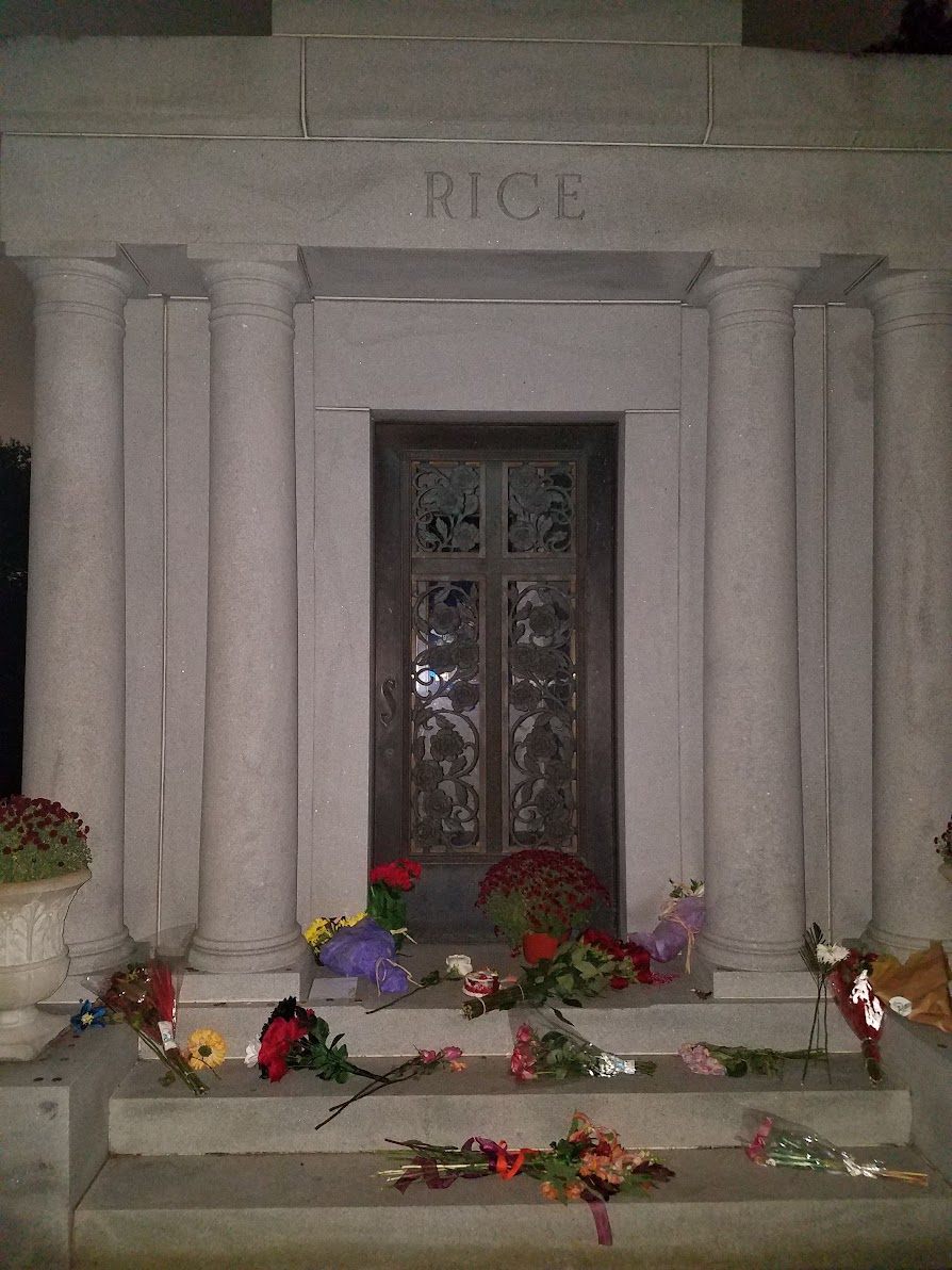 Rice Family Mausoleum – New Orleans, Louisiana - Atlas Obscura