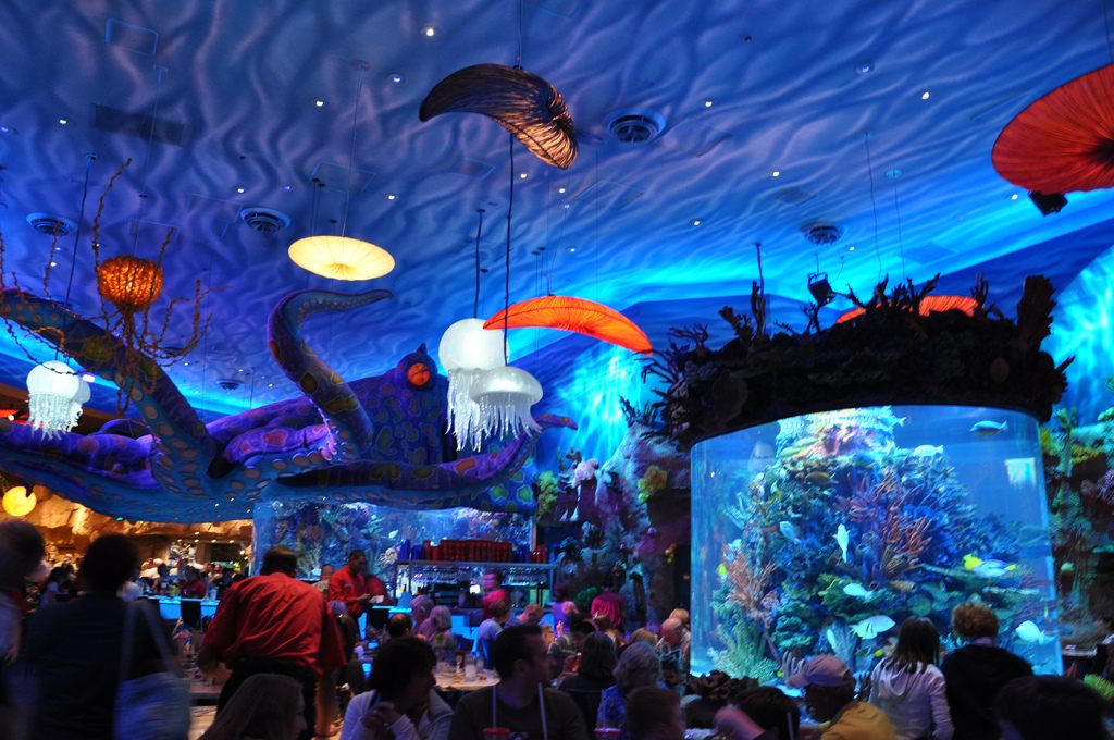 The True Story of the Rainforest Cafe is Even Wilder Than You ...