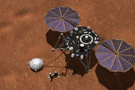 InSight at work on the Martian surface.