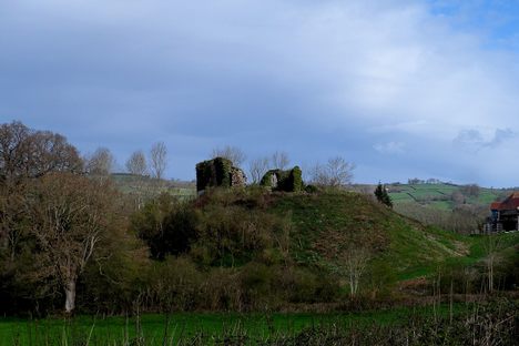 Clifford Castle