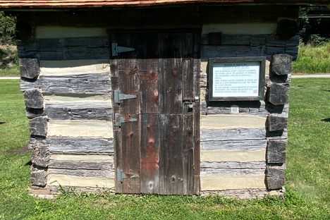 Ray Cabin