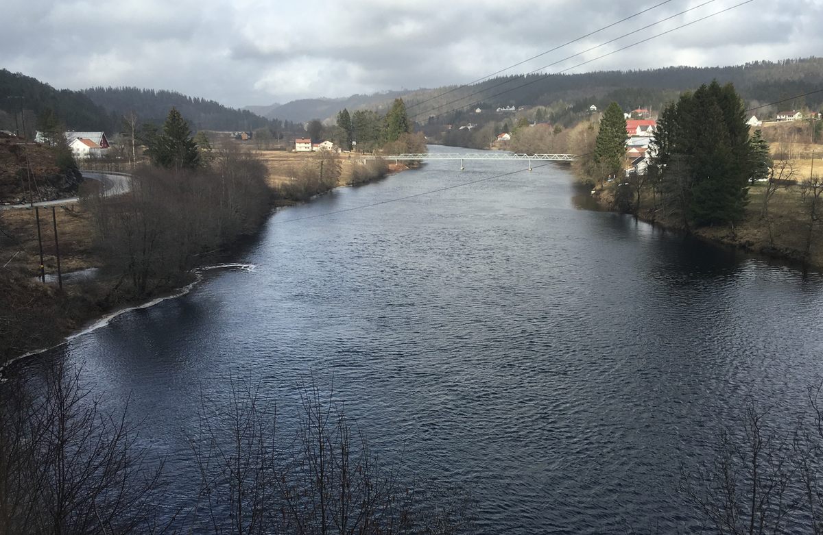 Over the centuries, the rural landscape of Birkenes, on the right bank of the Tovdalselva river, has inspired place names both picturesque (Åbålshola, or “Appletree Hollow”) and practical (Tjørrskaddåkeren, or “Drought Damage Field”).