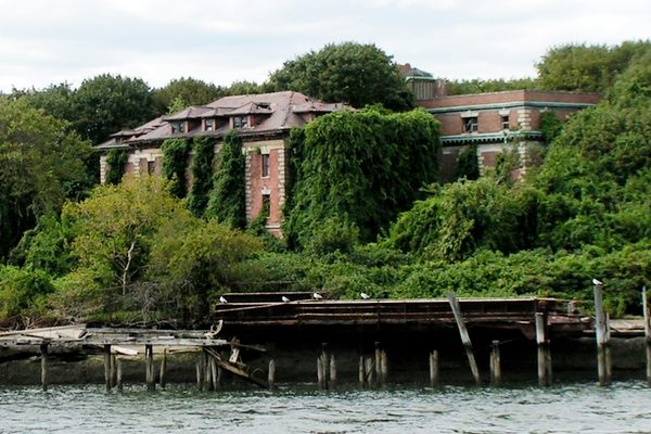 The remains of Riverside Hospital at North Brother Island