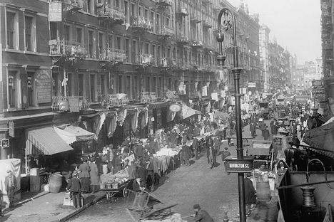 The 19th-Century Night Soil Men Who Carted Away America’s Waste