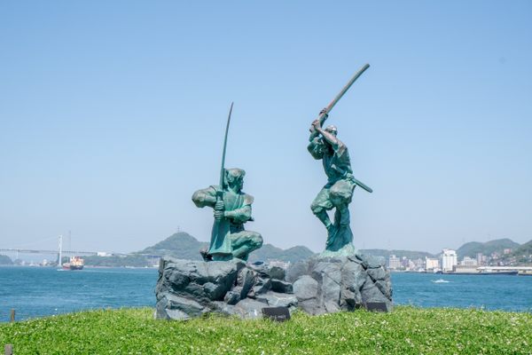 The duel between Miyamoto Musashi and Sasaki Kojiro.