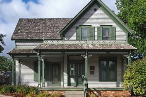 Sinclair Lewis Boyhood Home