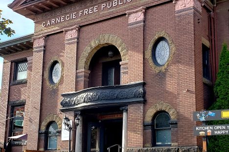 Carnegie Public Library