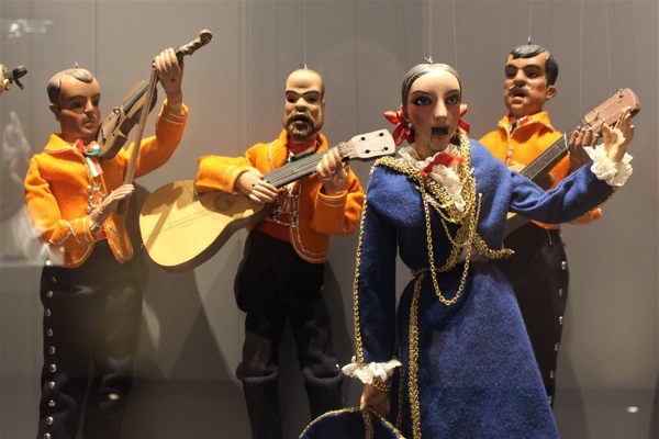 Marionettes - Museums Victoria