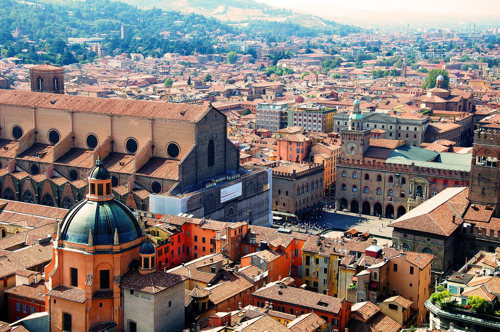 A view of Bologna from the Asinelli tower.