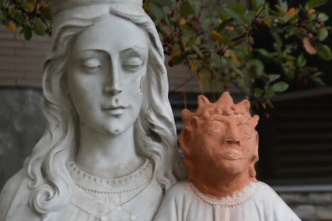 This Replacement Head for a Jesus Statue in Canada Seems a Little Off