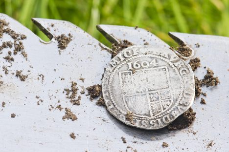 The Obsessive Treasure Hunters Who Travel the World with Metal Detectors