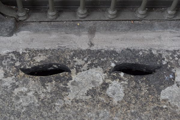 The “eyes of the Devil.”