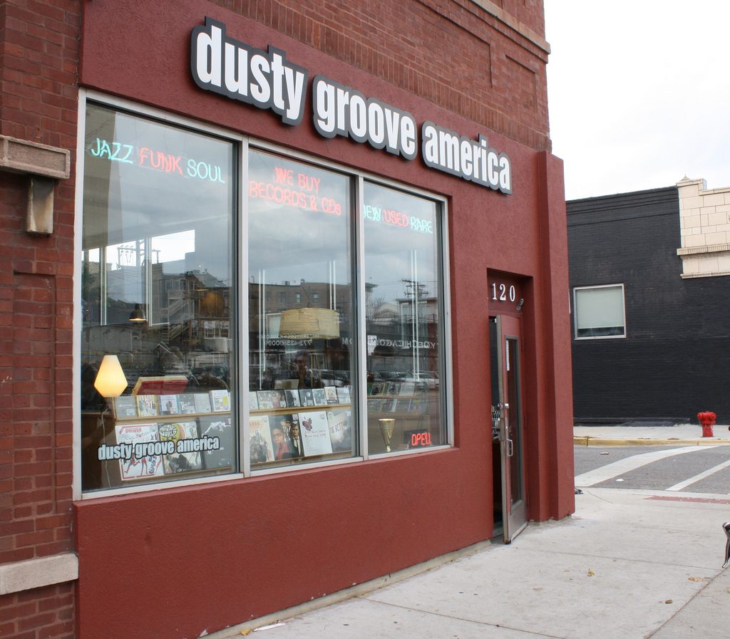 Dusty Groove – Chicago, Illinois - Atlas Obscura
