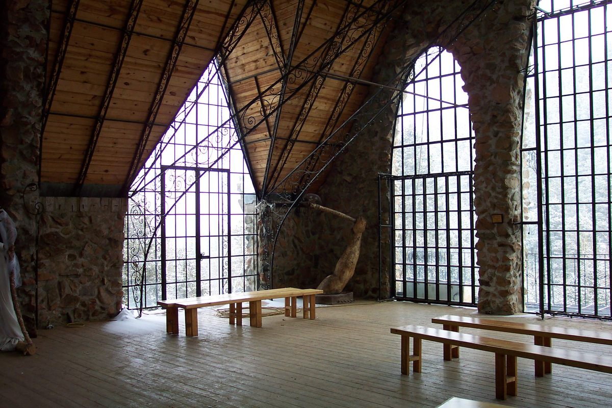 Bishop Castle – Rye, Colorado - Atlas Obscura