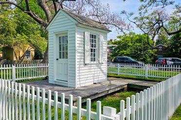 This small ticket office in a public park was first built in 1832.