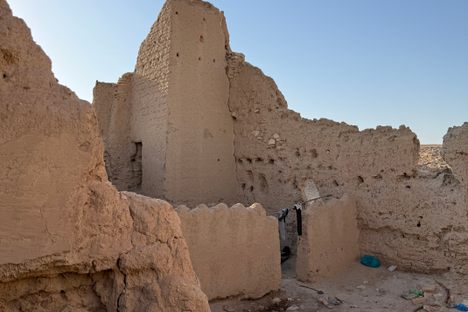 Inside the palace & view of the crumbled tower