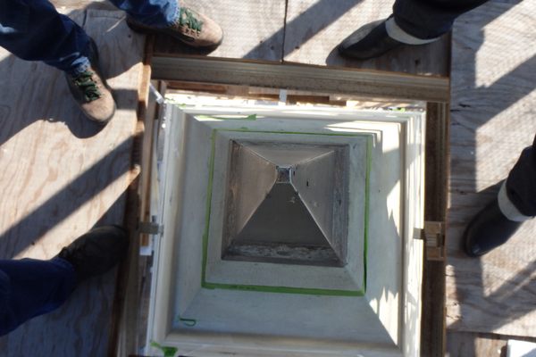 Alternate view of the pyramidion