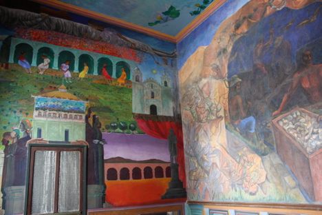 Detail of the mural.