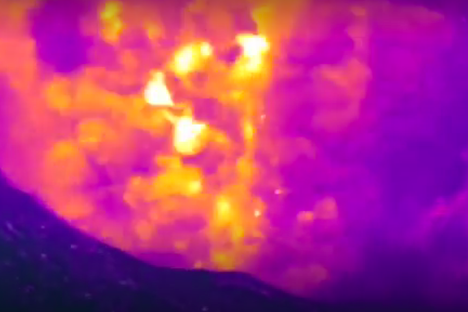 Watch This Amazing Infrared Footage of a Volcanic Eruption in Costa Rica