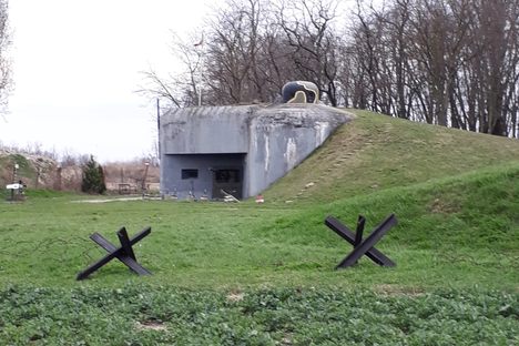 Bunker BS-8.