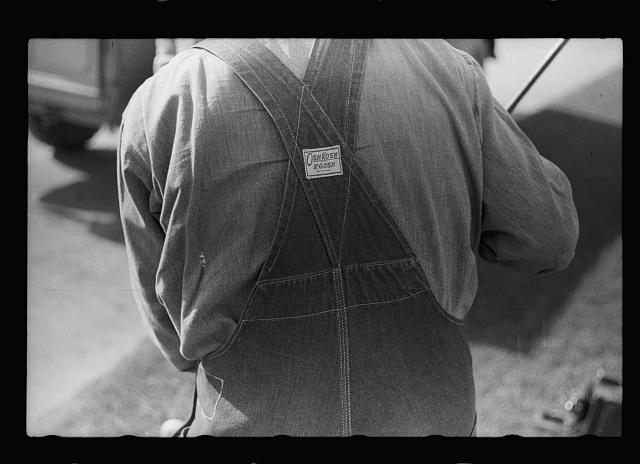 Oxford Bags, the Ridiculously Wide-Legged Trousers of the 1920s