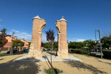 Pilasters of the main gate of the Huerta Grande estate.