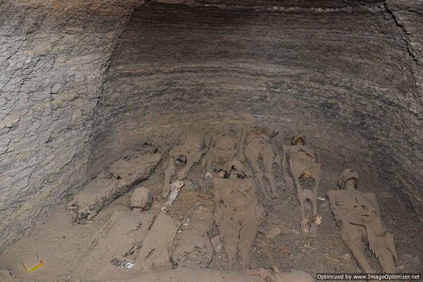View into one of the family tomb chambers (Ultimate Trans Africa Blogspot)