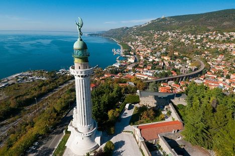 Faro della Vittoria (Victory Lighthouse)