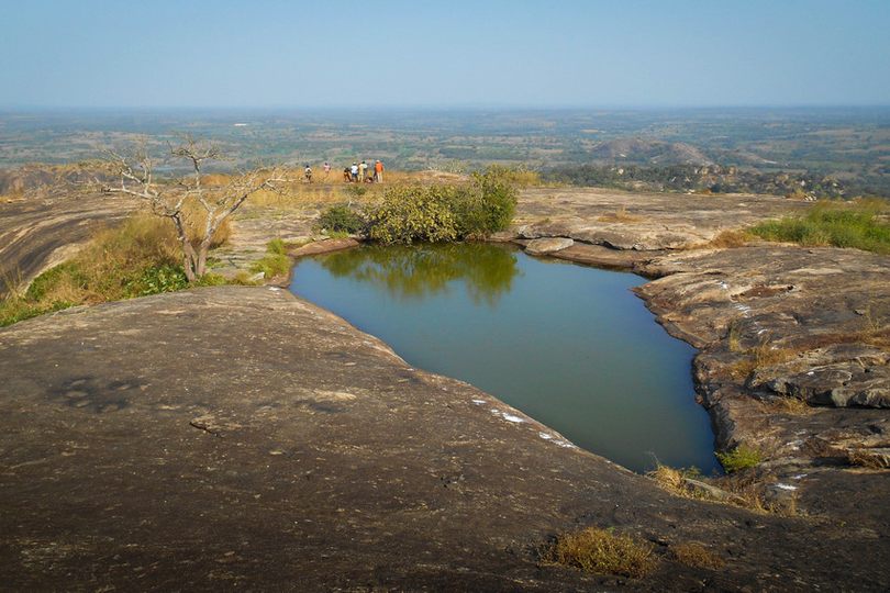 Iyake Suspended Lake