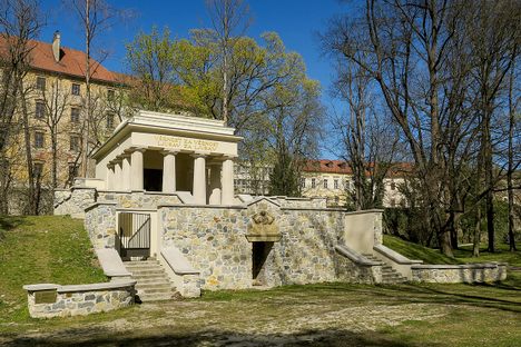 Mausoleum of Yugoslav Soldiers