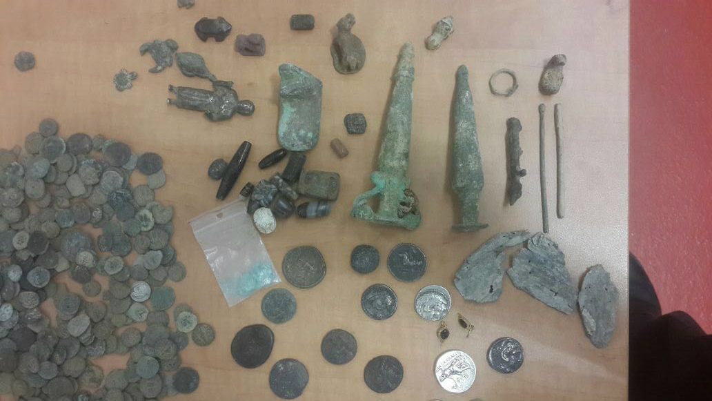 Israel Finds 22 Pounds of Ancient Coins, Artifacts in Norwegian ...