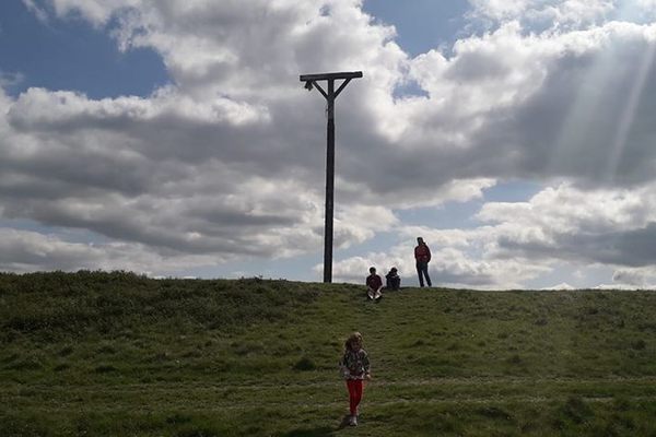 The barrow and gibbet from the south