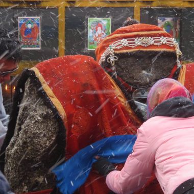 Garments on Eej Khad.