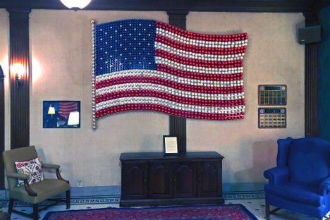 Corning Glass Bulb Flag