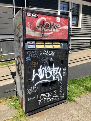 Mystery Soda Machine – Seattle, Washington - Gastro Obscura