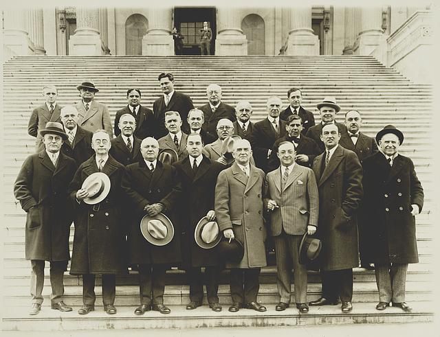 The "wet block" in Congress, seen here, had trouble combating the "dry" block.