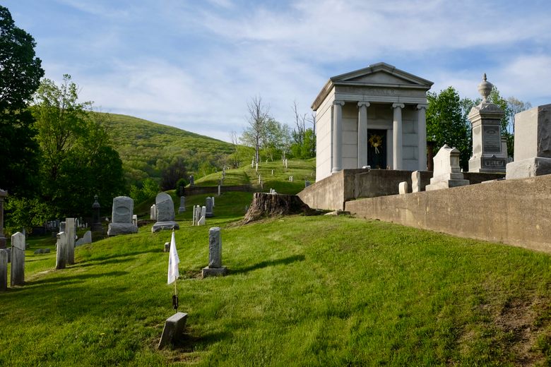 Hillside Cemetery – North Adams, Massachusetts - Atlas Obscura