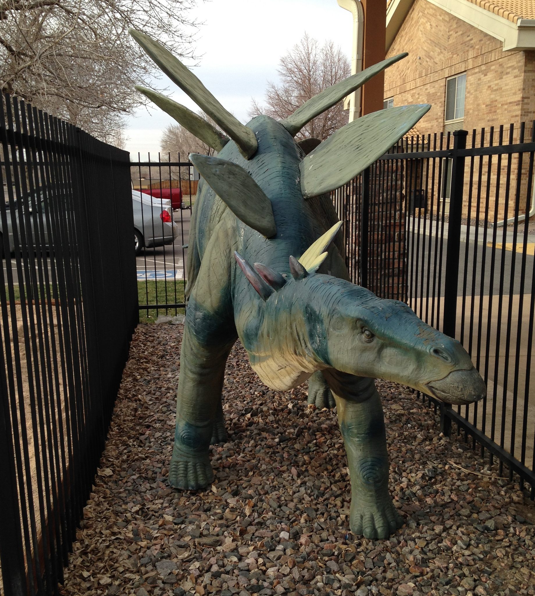 A model Stegosaurus outside the Best Western hotel