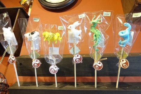 See the Candied Animals Once Sold By Ninjas in Japan