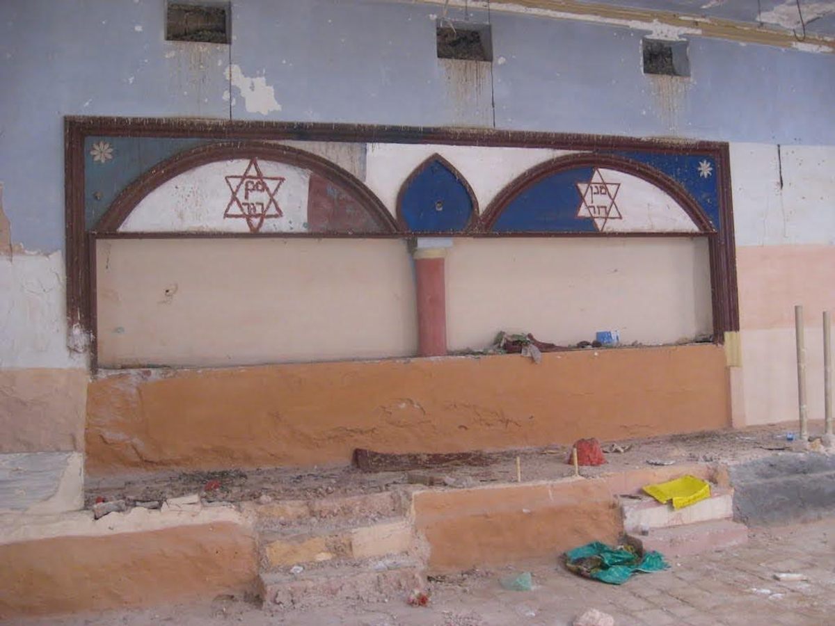 Today, only hints of Ghardaia's ancient Jewish <em>mellah</em> remain, such as part of the synagogue, shown here.