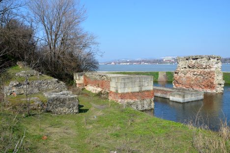 The Serbian side of the bridge